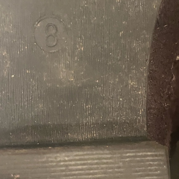 Journee Collection Boots over knee in dark brown suede like material size 8 - Picture 4 of 11